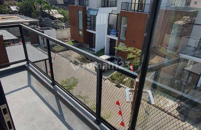 Rumah Minimalis Modern di Antapani Bandung 2