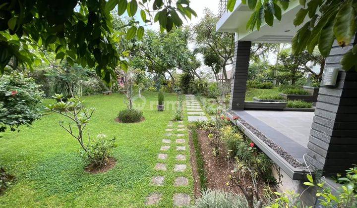 Rumah Villa Cantik Dengan Luas Tanah 13 Ribu Meter Di Dago Giri 2