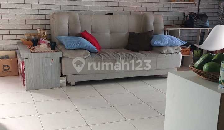 Well-Maintained Spacious House in Margahayu Raya 2