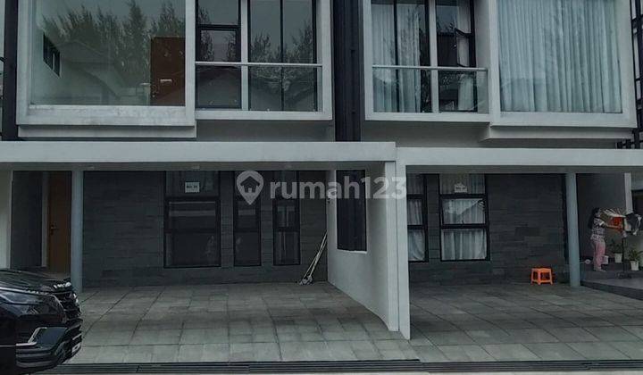 Rumah Minimalis Modern Di Pondok Hijau Gegerkalong 2