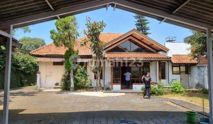 House on Riau Main Road Suitable for Commercial Restaurant Cafe 2