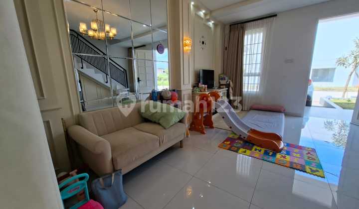 Minimalist House in Dago Simpang Area with SHM 2