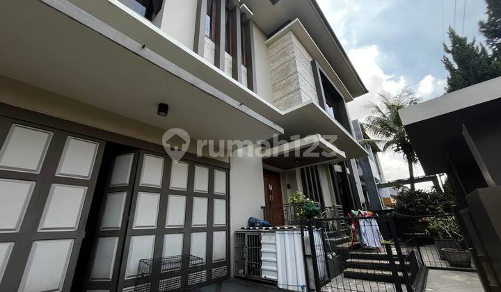 Rumah Lux Fully Furnished Ada Kolam Renang Di Singgasana Pradana Rumah Lux Fully Furnished Ada Kolam Renang Di Singgasana Pradana