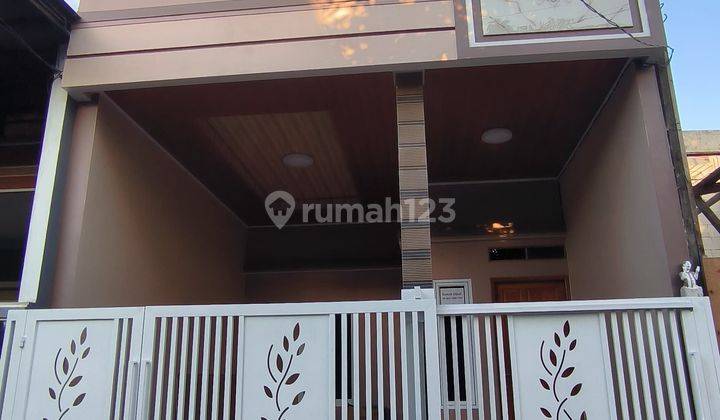 Rumah baru di jual bangunan 2 lantai 1