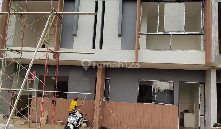 Rumah 2 Lantai Hanya 458jt An Deket Ke Stasiun Kereta Depok  2