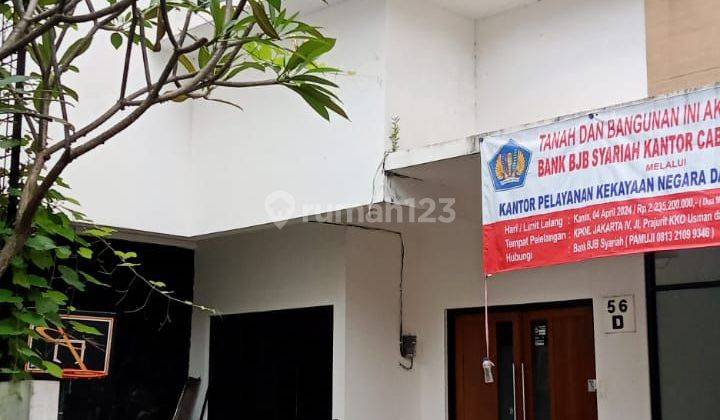 Rumah 2lantai Di Cluster Villa Sereniti Jagakarsa Jakarta Selatan 1