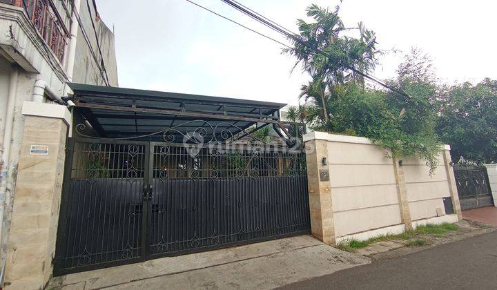 Rumah Lama Di Jl Pembangunan I Bintaro Jakarta Selatan Shm 1