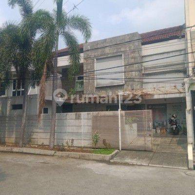 Rumah 2 Lantai Di Perum Green Ville Duri Kepa Kebon Jeruk Jakarta Barat Lt 240m2 Cash Only 1