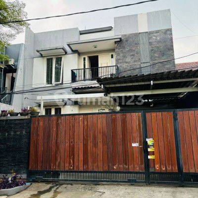 Rumah 2 Lantai Di Perum Kav Dki Meruya Kembangan Jakarta Barat Lt 250m2 Cash Only 1