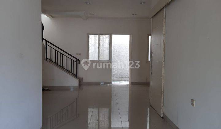 Dijual Rumah 2 Lantai di Faraday  1