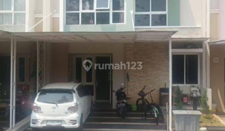 Dijual Cepat Rumah 2,5 Lantai di Boulevard Tesla Gading Serpong 1