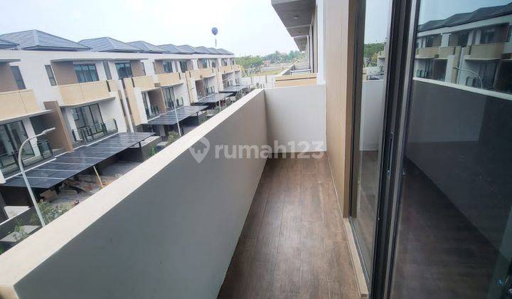 Dijual Rumah 3 Lantai di The Zora Cluster Kiyomi Zora Bsd 2