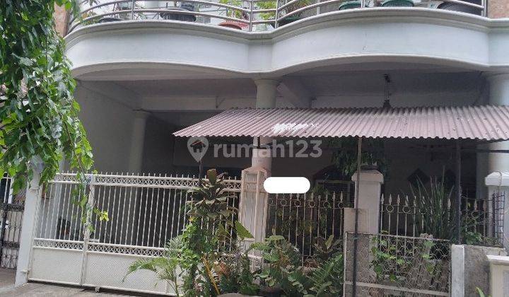 Dijual Rumah 3 Lantai Daerah Banjar Wijaya Cipondoh Tangerang 1