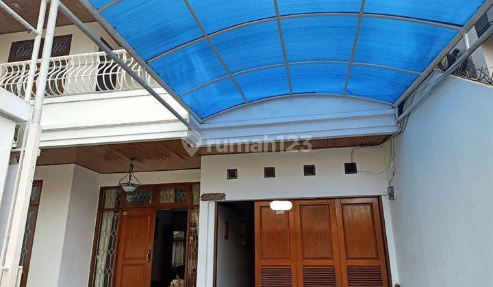 Dijual Cepat Rumah 2 Lantai di Kemanggisan, Jakarta Barat 1