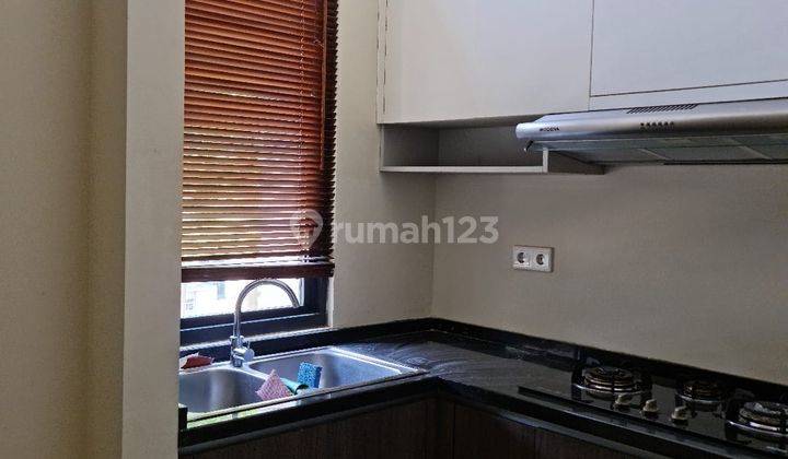 Disewakan Rumah Lancewood Drive Full Furnished 2