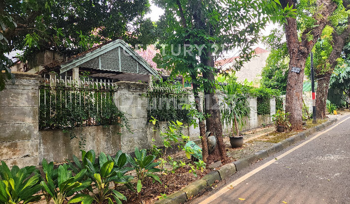 Old House Land Calculation in a Premium Location in Menteng, Central Jakarta
