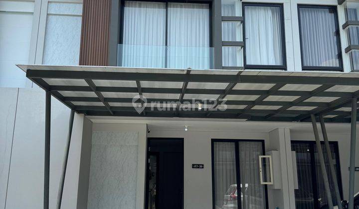 Grand Pakuwon Semi Furnished Ciamik 1