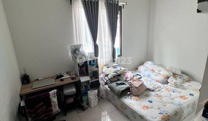 DiJual Rumah 2 lantai semi furnished di sumarecon bekasi 2