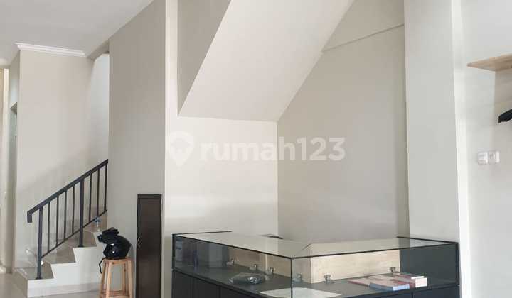 For Sale Super Cheap Below Market Price, Boulevard Shop House, Galaxy Garden, South Bekasi.