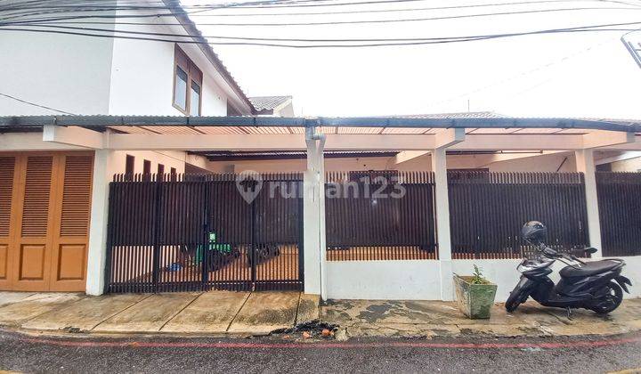 Rumah Hadap Selatan LT 200 Bisa KPR 10 Menit ke Kalibata city square J22241 1