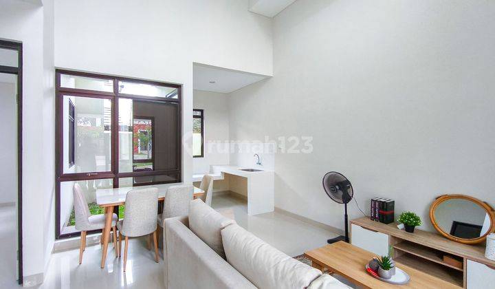 Rumah Cantik 4 menit ke Gerbang Tol Sentul Selatan 1 Free Renov Siap KPR J26181 2