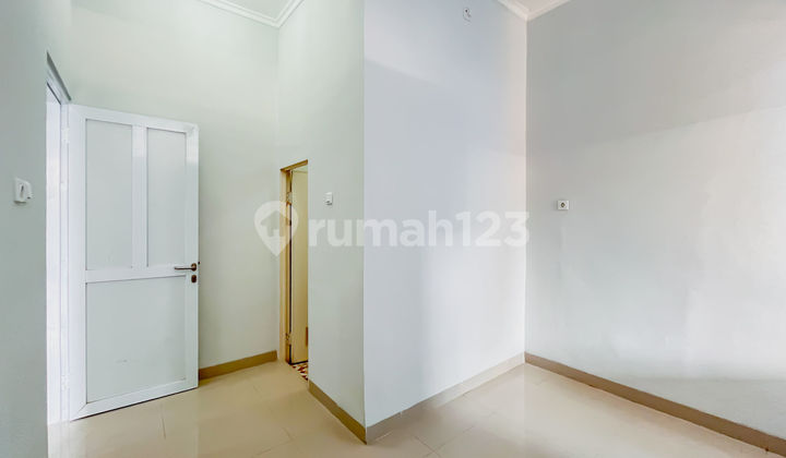 Rumah Siap Huni 15 Menit ke Stasiun Depok J-13329 2