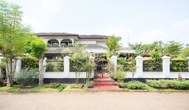 Rumah 5 Kamar Tidur Hadap Utara 10 menit ke Gerbang Tol Brigif J-30731 Rumah 5 Kamar Tidur Hadap Utara 10 menit ke Gerbang Tol Brigif J-30731