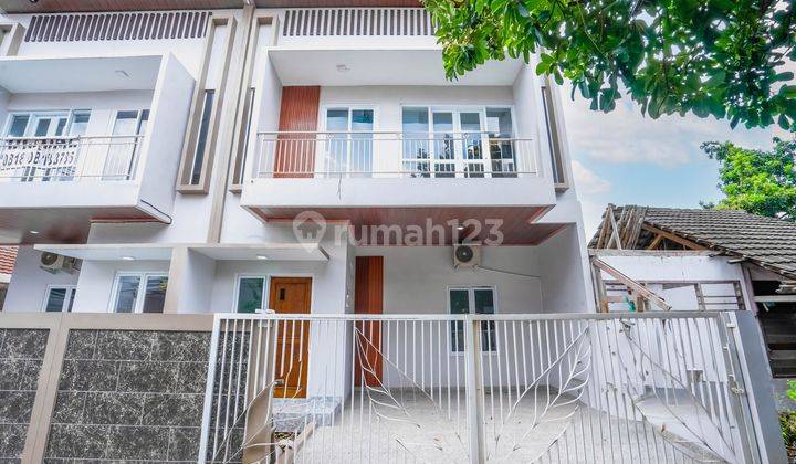 Rumah 3 KT Strategis di Depok Dekat Gerbang Tol Margonda 3 Bisa KPR J-29396