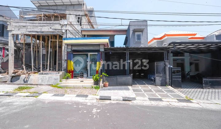 2-Story House, SHM, 10 Minutes to Depok Station, KPR Assisted J-37606