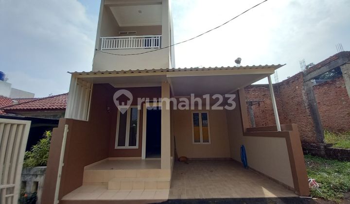 Rumah 3 Kamar SHM 10 menit ke Gerbang Tol Brigif Hadap Selatan J35233 Rumah 3 Kamar SHM 10 menit ke Gerbang Tol Brigif Hadap Selatan J35233