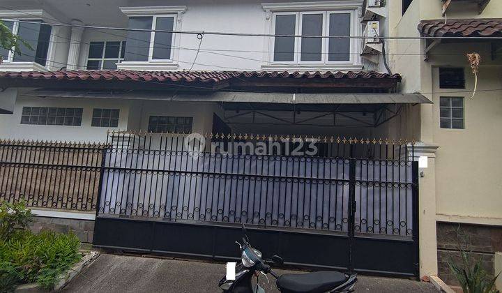 Rumah SHM Luas 2 Lt Bisa KPR 10 Menit ke Mall Taman Anggrek J26892 1