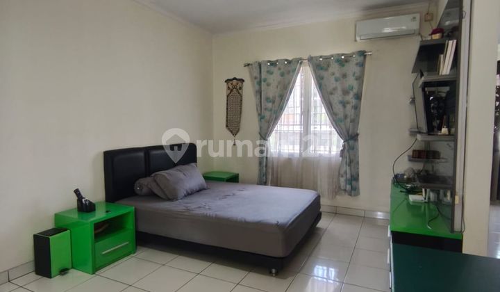 House 7 Mnt to The Breeze BSD City SHM Area Assisted with KPR J38593 2