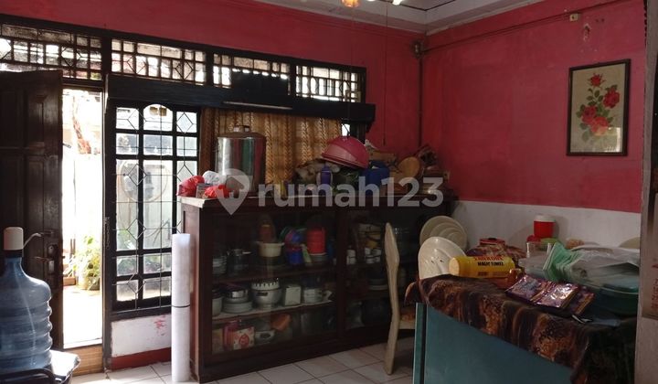 Rumah LT 185 SHM 15 Menit ke Grand Galaxy Park Dibantu KPR J-12982 2