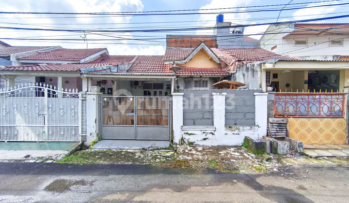 Ready-to-Occupy Home 15 Minutes to Pondok Aren 2 Toll Gate, KPR Assistance J35428 Ready-to-Occupy Home 15 Minutes to Pondok Aren 2 Toll Gate, KPR Assistance J35428