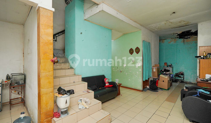 Asri House with SHM 7 Minutes to Lagoon Avenue Mall Bekasi Ready to Occupy J36990 2