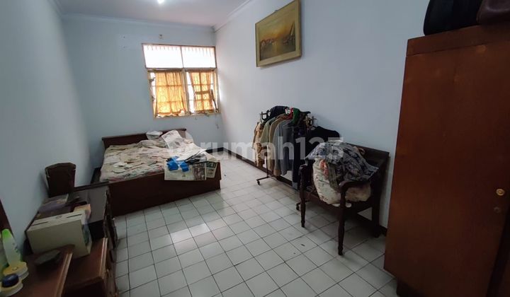 Rumah 2 Lantai SHM 10 Menit ke Stasiun Pondok Ranji Siap Huni J24686 2