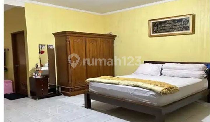 Rumah Luas Strategis 10 Menit ke Trans Studio Mall Cibubur Dibantu KPR J23619 2
