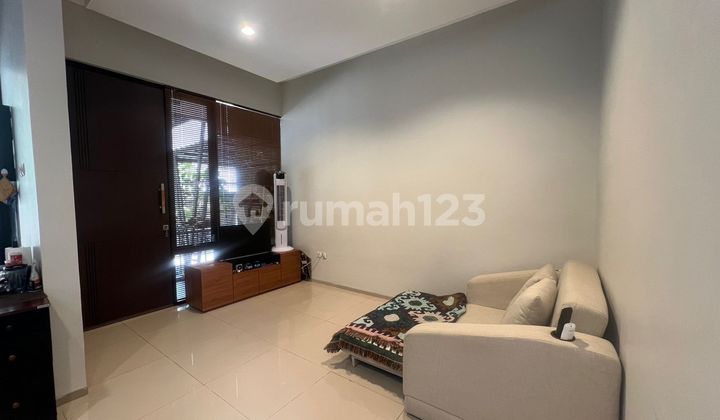 Rumah 3 KT Terawat 14 Menit ke RS Sari Asih Bintaro Siap Huni J37429