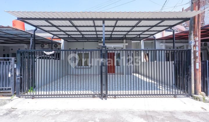 House 7 minutes to Serpong 2 Toll Gate Ready to Occupy Assisted with Mortgage J-37058 House 7 minutes to Serpong 2 Toll Gate Ready to Occupy Assisted with Mortgage J-37058