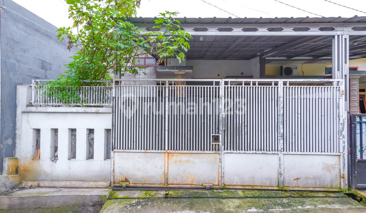 Rumah 10 Menit ke DTC (Depok Town Center) Hadap Selatan Siap Huni J-28860 Rumah 10 Menit ke DTC (Depok Town Center) Hadap Selatan Siap Huni J-28860