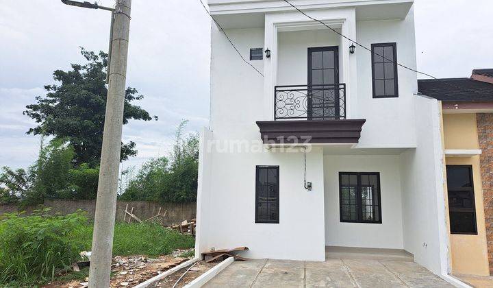 Rumah Strategis Gratis Renov dekat Mall Paradise Walk Serpong Siap KPR J28882 1