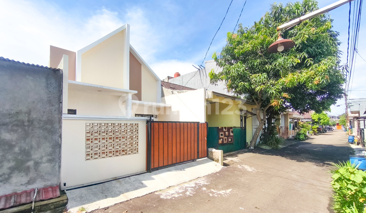 Rumah Siap Huni 10 Menit ke Gerbang Tol Bsd Barat 1 Dibantu KPR J39017 2