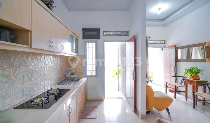 House 10 Minutes to Kukusan 1 Toll Gate SHM Facing East J-37024