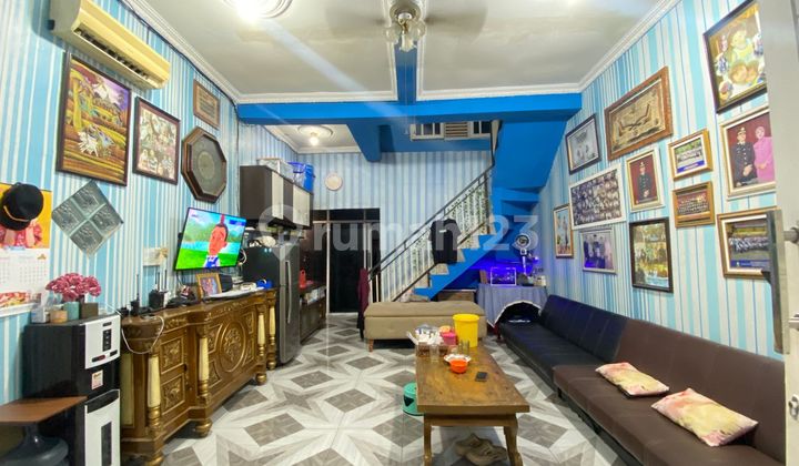 Ready-to-Live House 10 Minutes to Cibinong City Mall South-Facing J31157 2