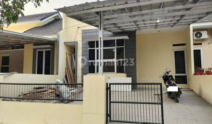 Rumah Luas Hadap Selatan 10 Menit ke Mall Paradise Walk Serpong Bisa Nego J29340 1