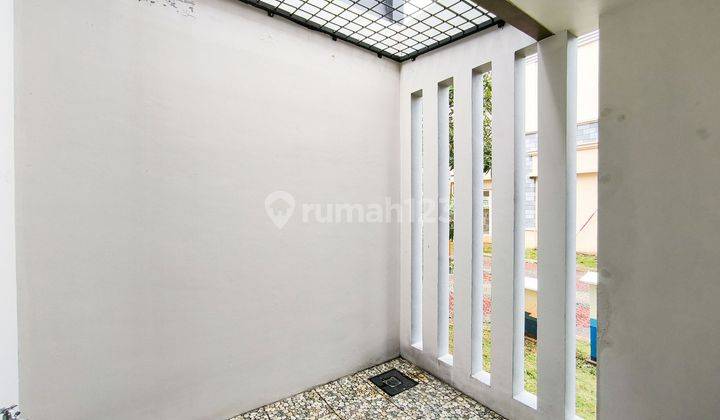 Rumah Minimalis Modern 10 Menit ke Gerbang Tol Serpong 2 Siap KPR J28256 2