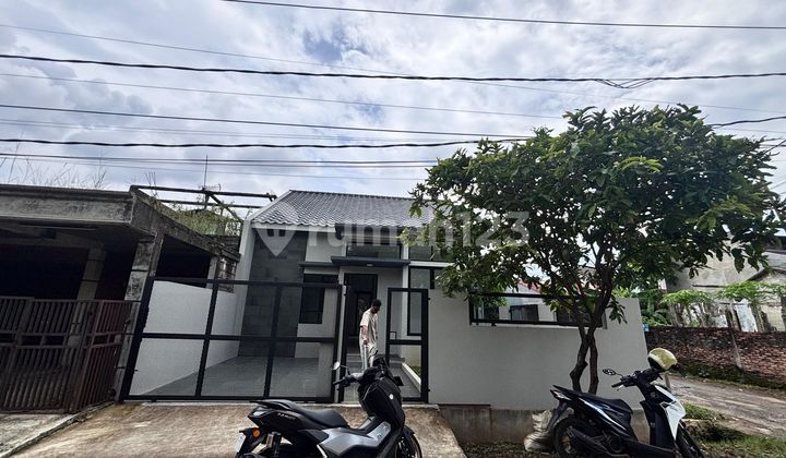 Rumah Minimalis 10 Menit ke Cibinong City Mall LT 105 Siap Huni J42730