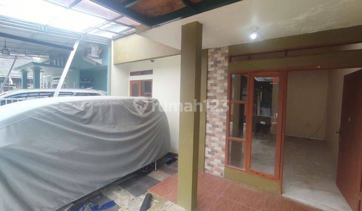 Rumah SHM 15 Menit ke Gerbang Tol Kukusan 4 Hadap Selatan J27915 2