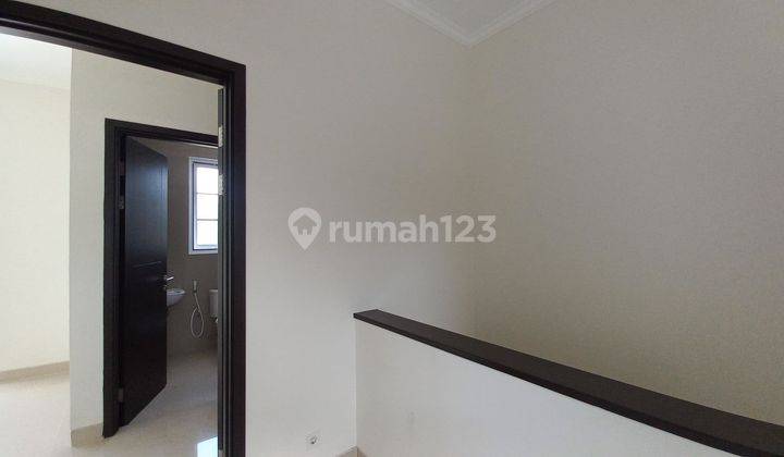 Rumah Modern Free Renov 15 Menit ke ITC BSD City Siap KPR J27548 2