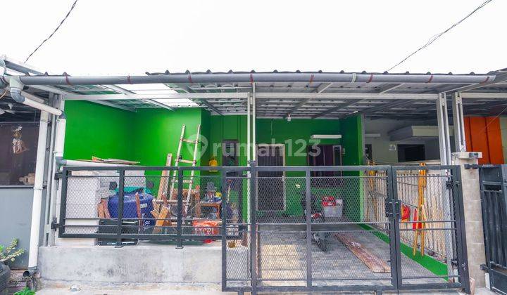 Rumah Minimalis Dekat Bintaro Akses Cepat ke Stasiun Sudimara Bisa KPR J23941 1